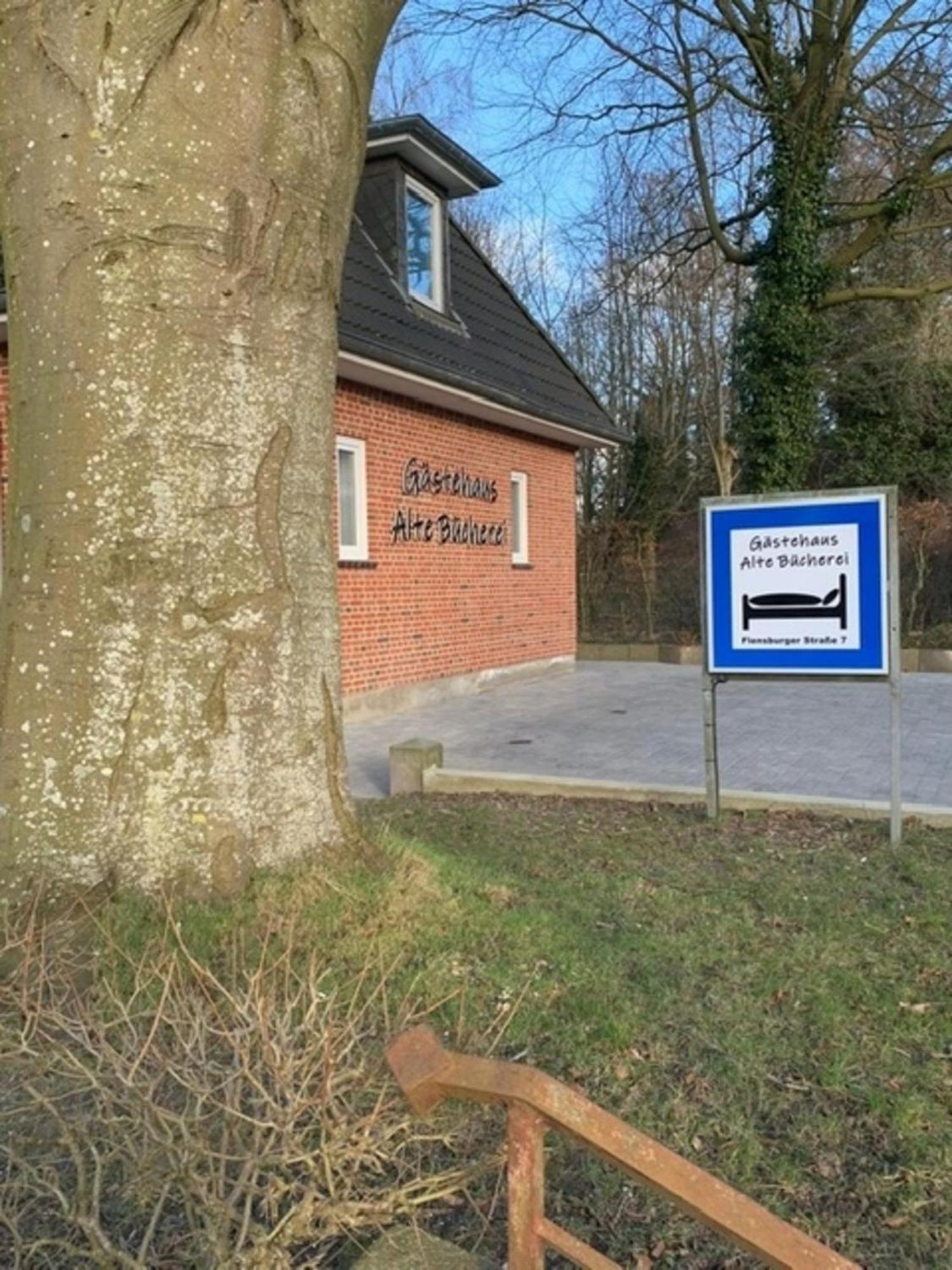 Gaestehaus "Alte Buecherei" Satrup Mittelangeln Luaran gambar